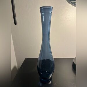 Sleek Midnight Blue Glass Vase